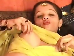 boobs flash : fucking indian girl